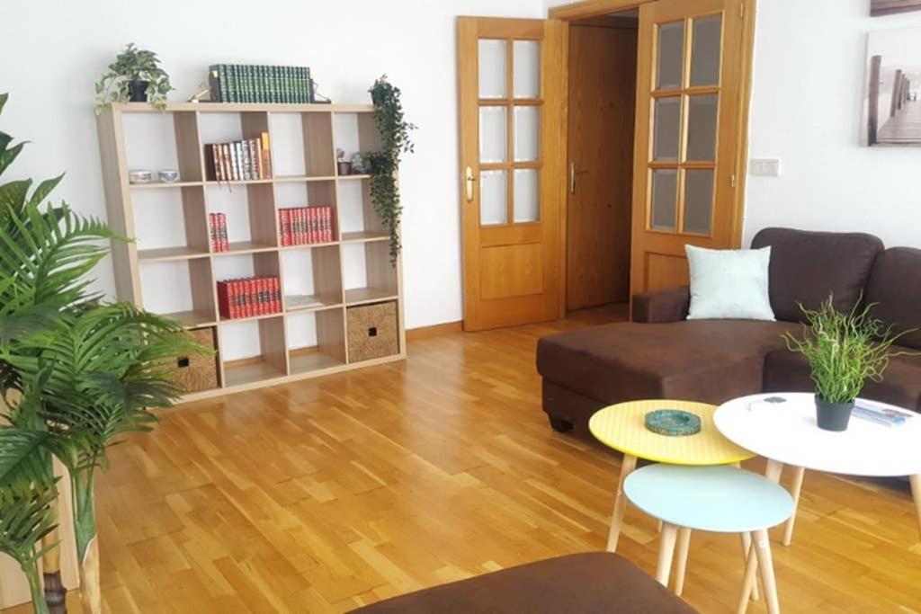 شقة لقنت  في Encantador Apartamento En El Centro المظهر الخارجي الصورة