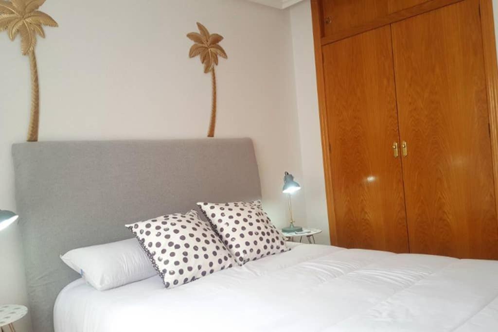 شقة لقنت  في Encantador Apartamento En El Centro المظهر الخارجي الصورة
